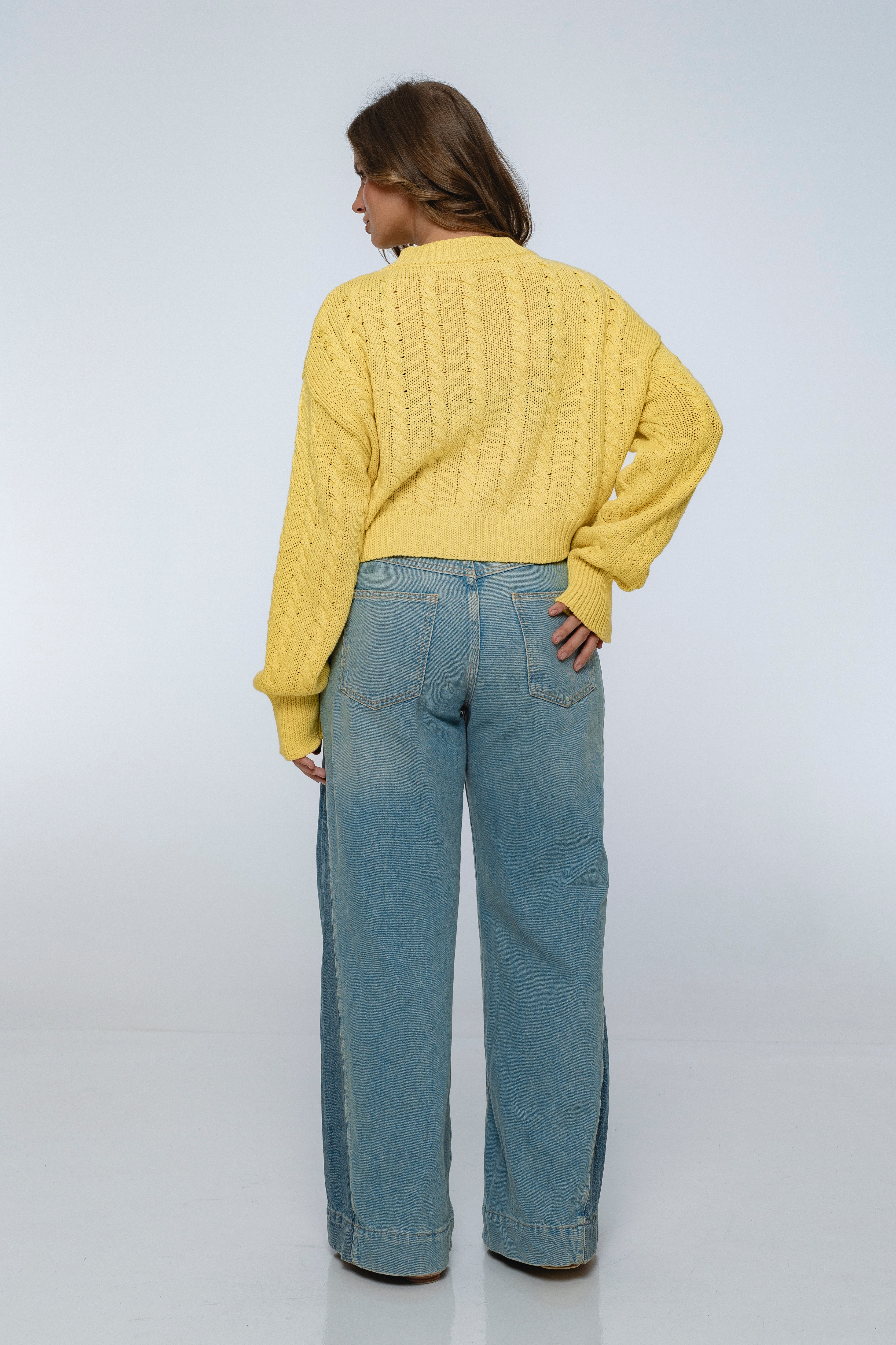Parisse Cropped Knitted Cardigan-4