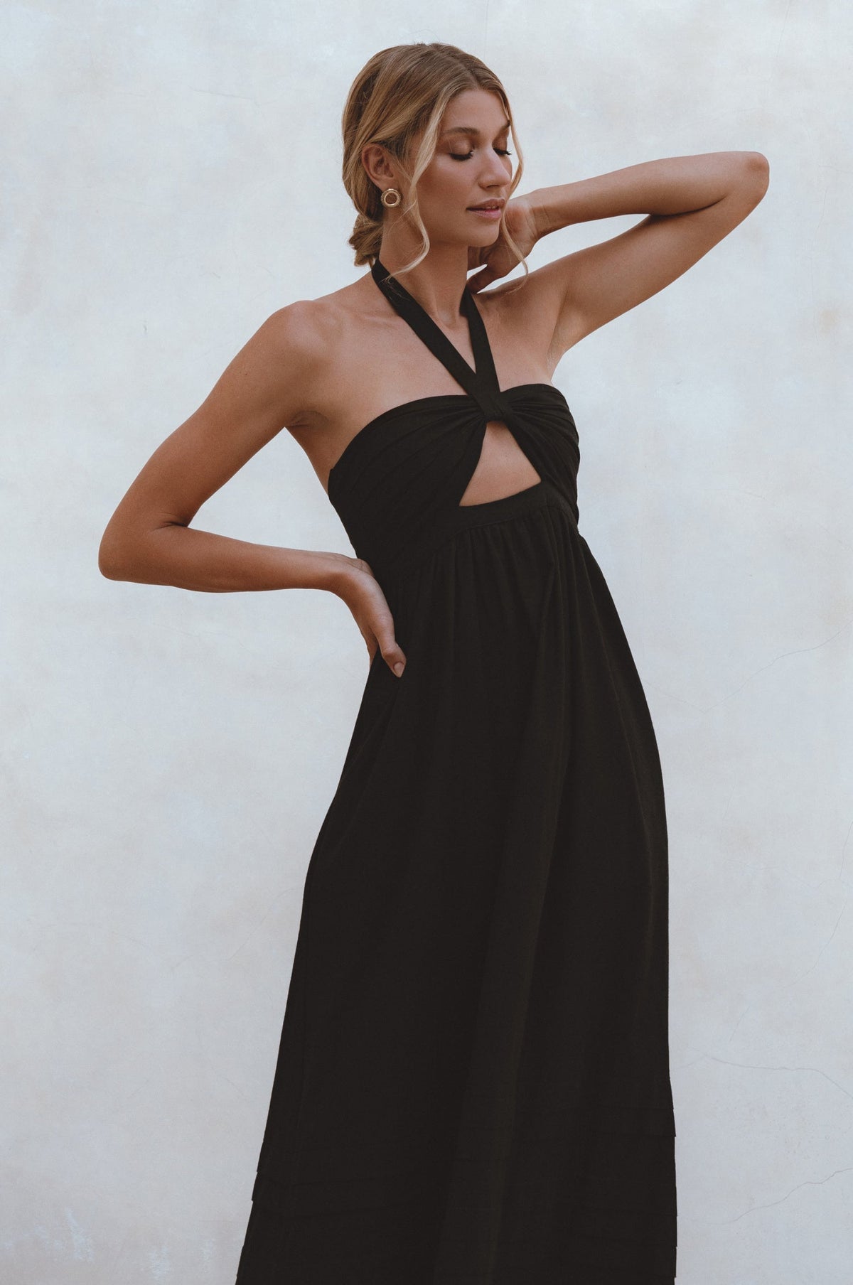 Penelope Halter Linen Maxi Dress-2