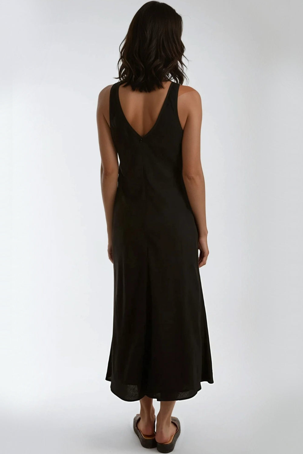 Black Round Neck Maxi Dress-1