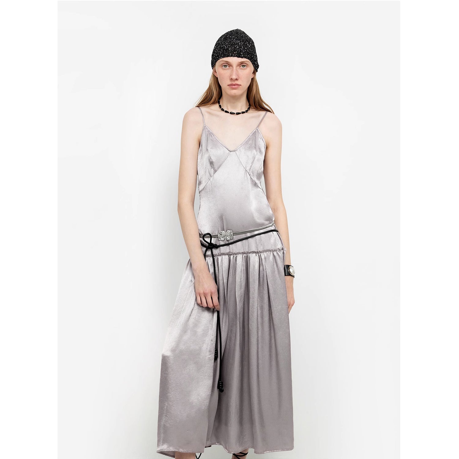 "Girls' Letterhead" Luxurious and light, glossy and silky 100% acetate low-waisted long suspender dress-0