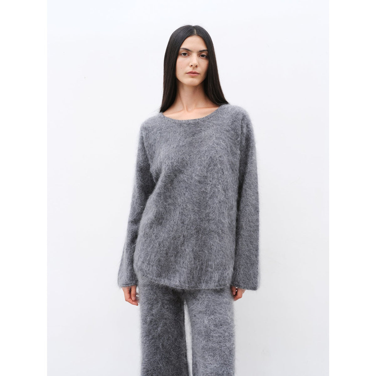 "Half-Ripe Winter" Cashmere Comfortable Loose-Fit Crewneck Sweater and Straight-Leg Knit Pants Set-8
