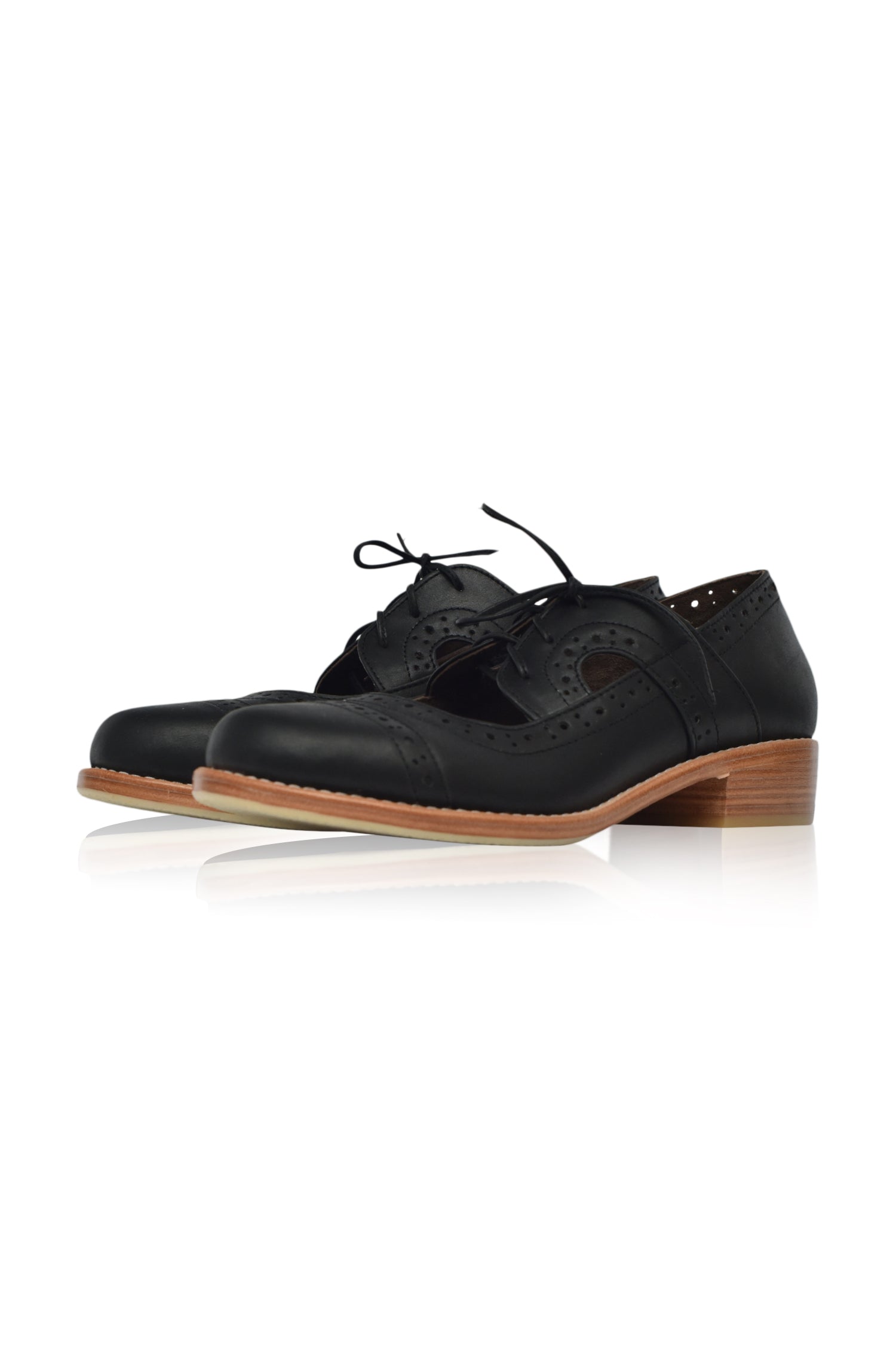 Scandinavia Leather Oxfords (Sz. 4 & 5)-3