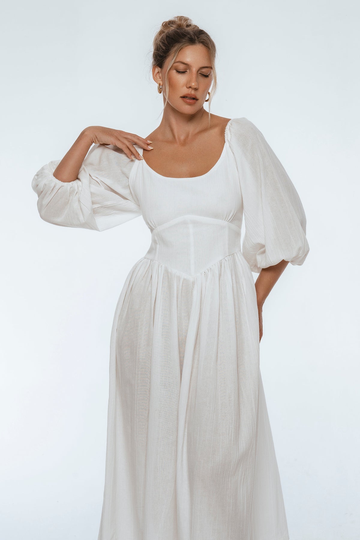 Genevieve Puff Sleeve Midi Dress-4