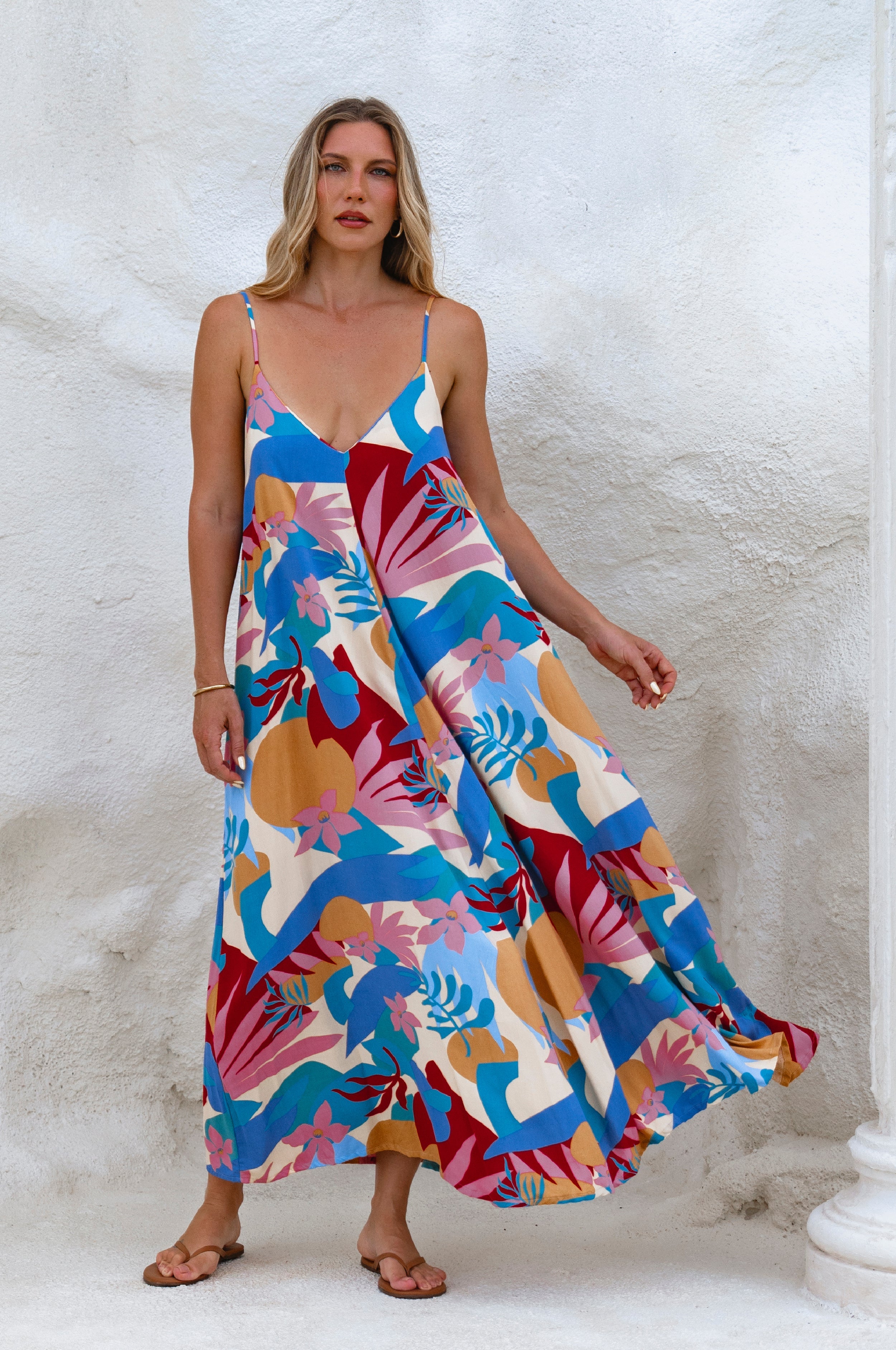 Silky Wind Strappy Maxi Dress-7