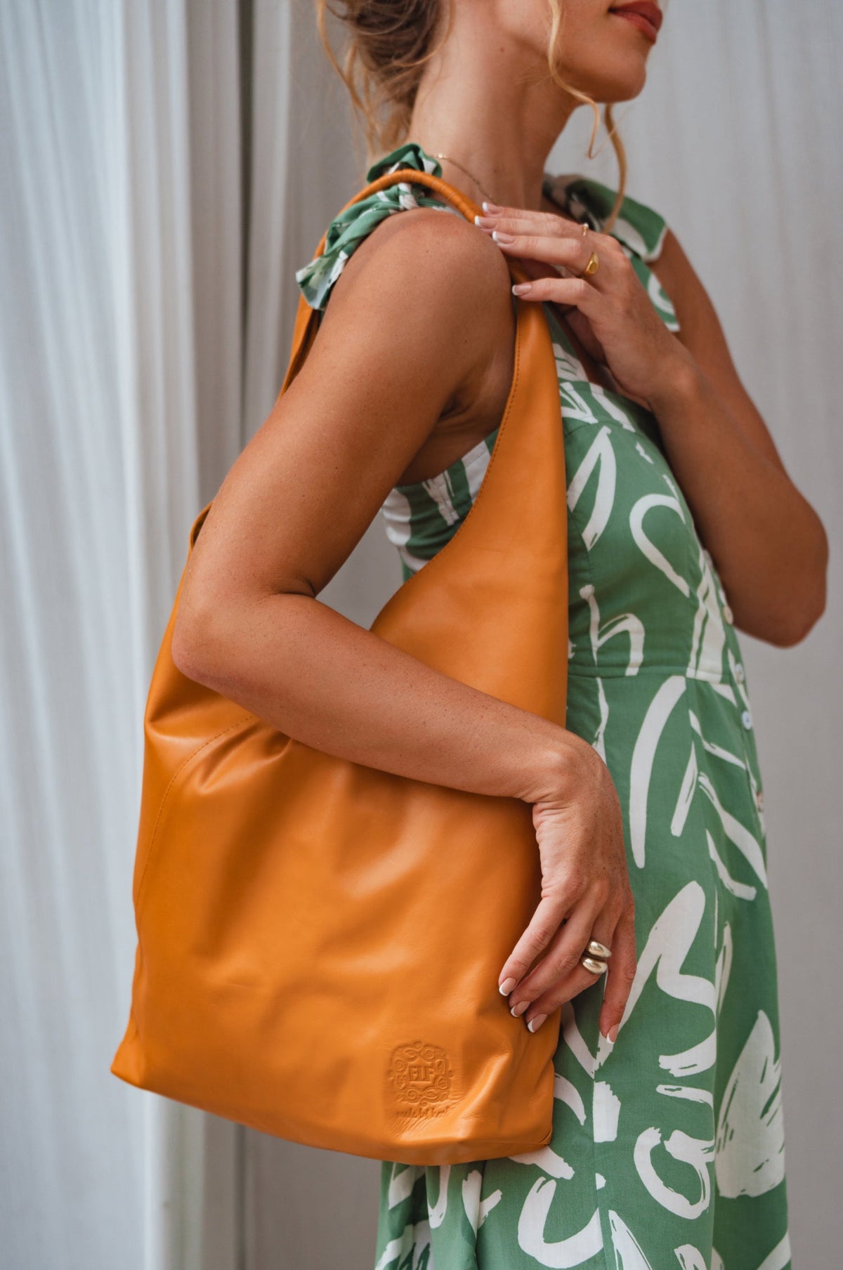 Sueno Slouchy Leather Bag-0