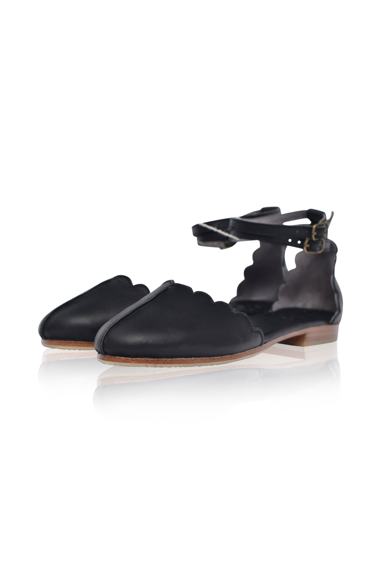 Venus Almond Toe Scalloped Leather Flats-3