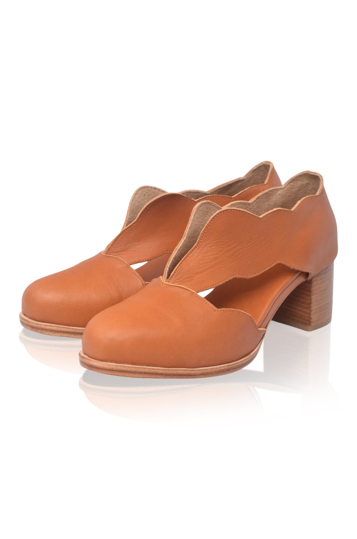 Woodland Block Heel Leather Booties-2