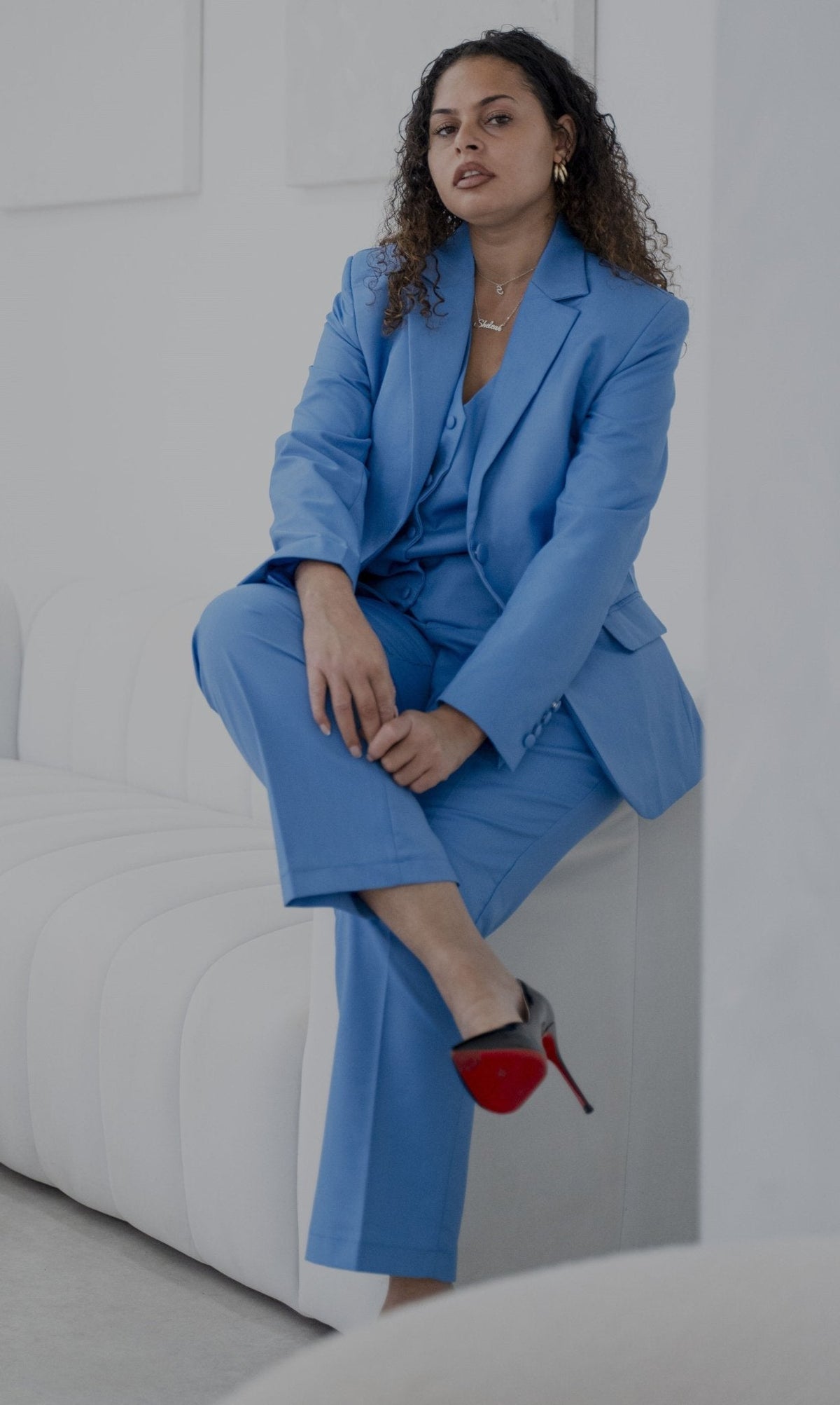 The elegant vivid blue 3-piece pantsuit-0