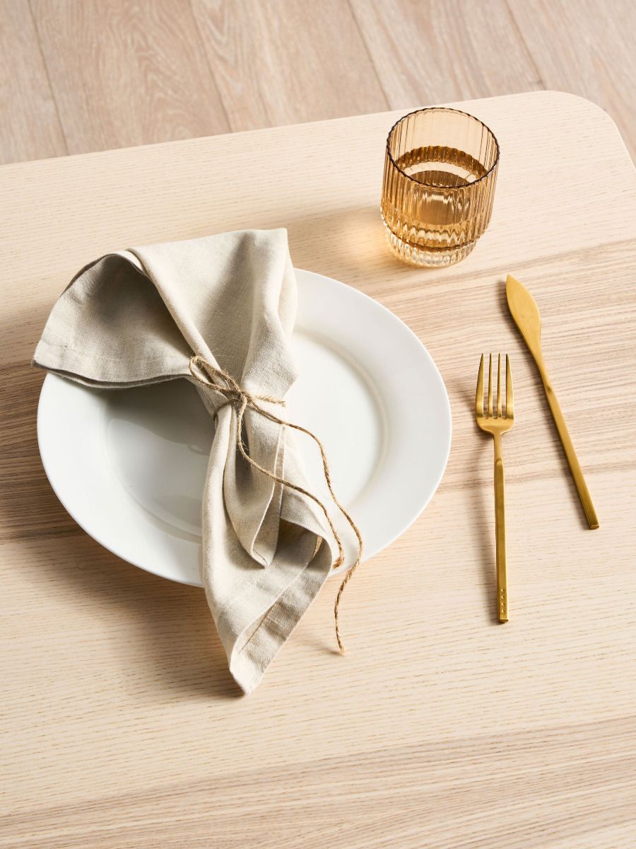 Beige Linen Napkin Set-1