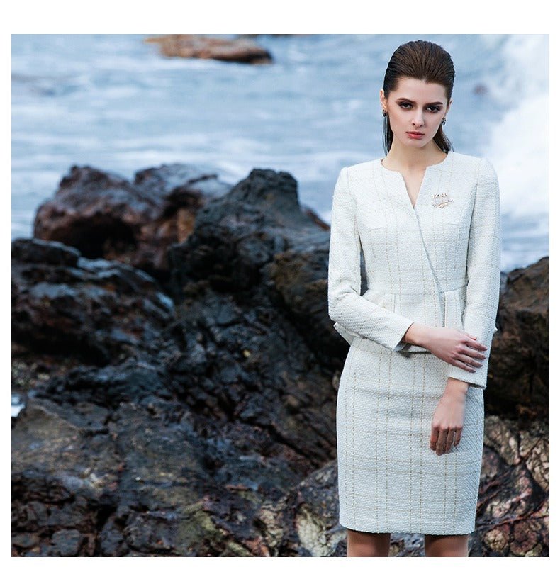 The pleated-peplum plaid tweed skirt suit (UK size 14)-3
