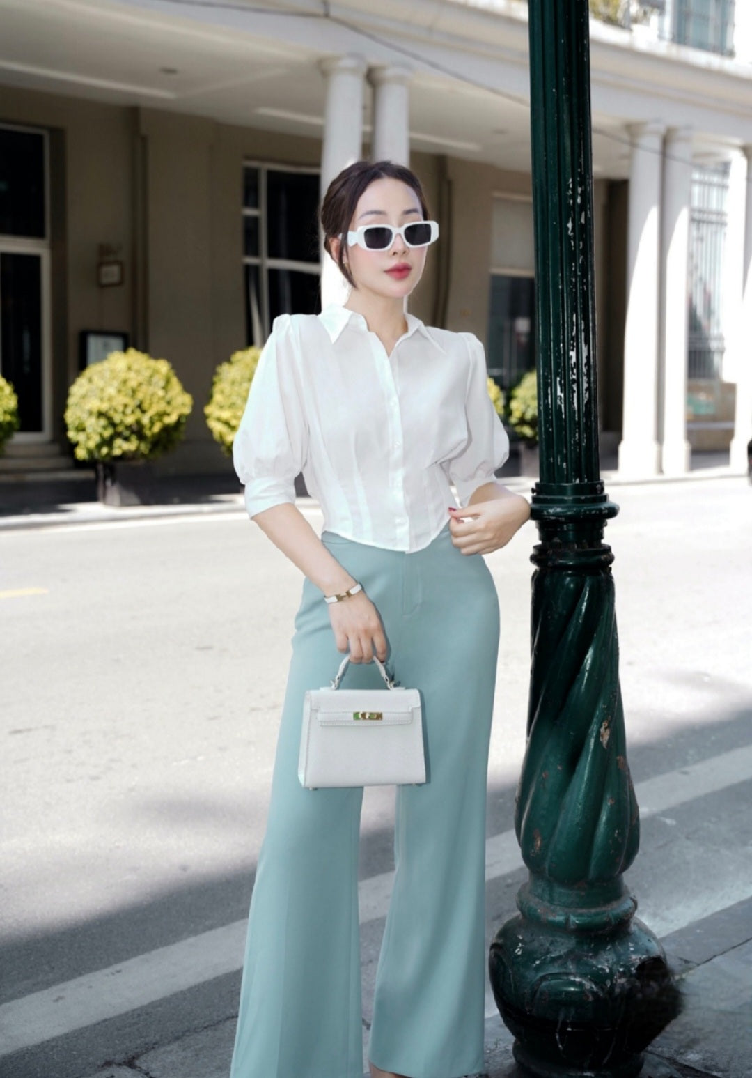 Cropped Poplin Cotton Shirt with Pleated Waist-2