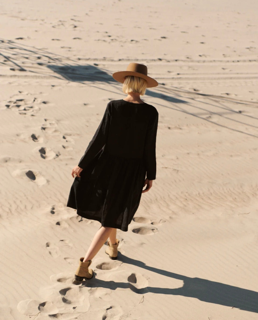 Black Linen Dress (syncee)-2