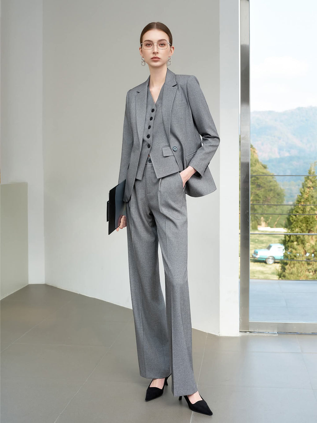 Modern 3-Piece Power Suit in Medium Grey-3