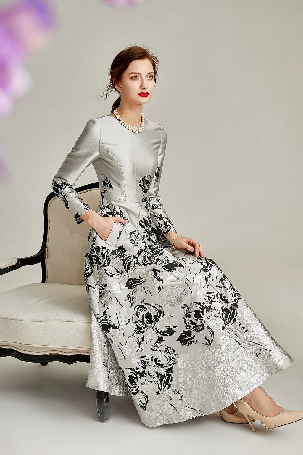 The A-line Silver Jacquard Formal Mum Dress-2