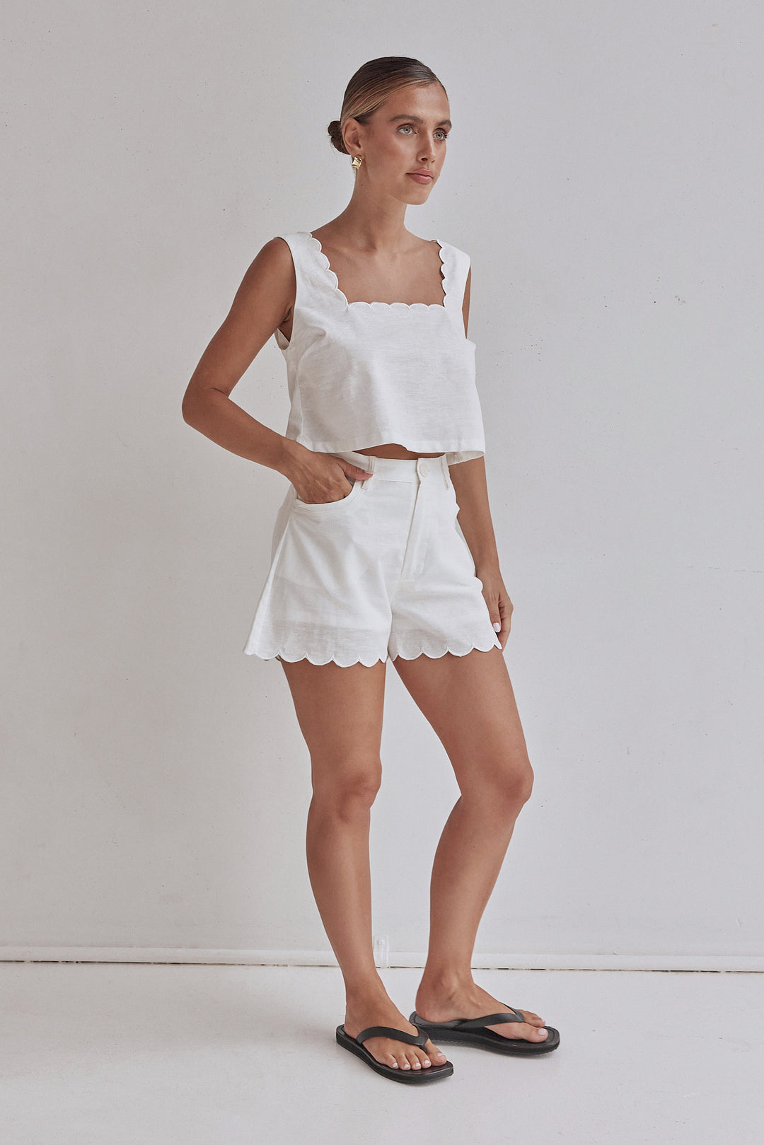 White Linen Crop Top with Scalloped Hem – Minimal & Elegant-4
