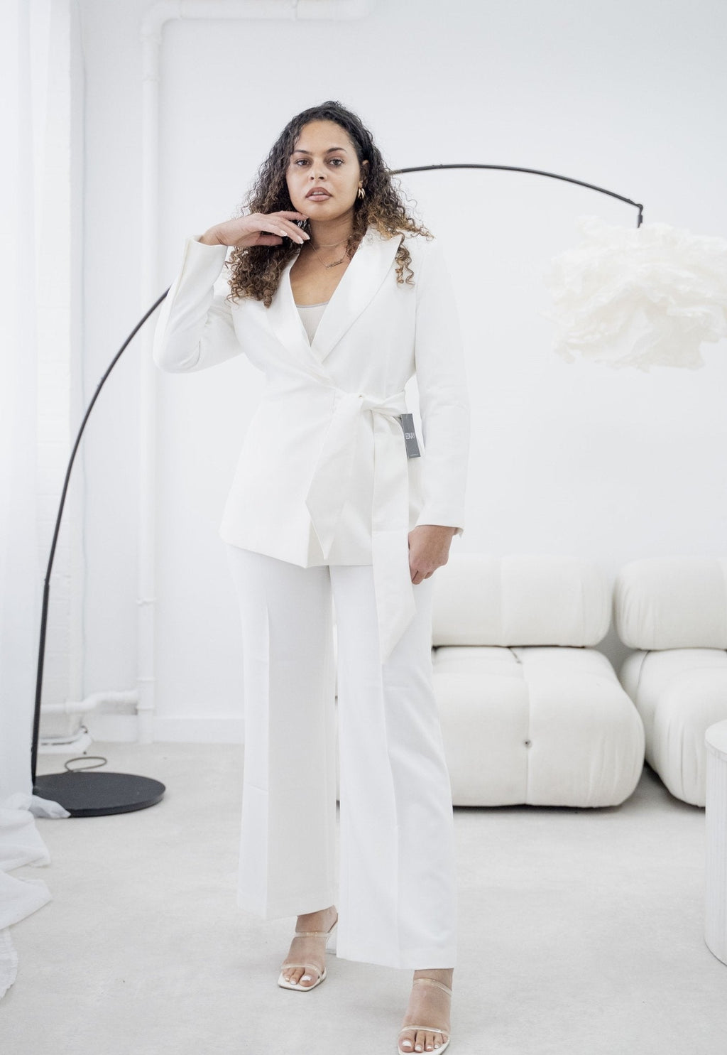 The white belted wide-leg pantsuit (UK size 12)-3